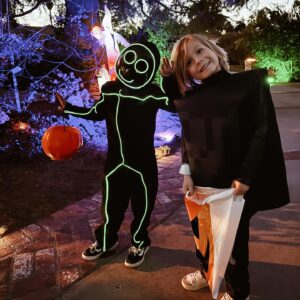 Laura Bailey Instagram - I’ve eaten 4 packs of peanut butter m&ms in the last hour. Happy day after Halloween!