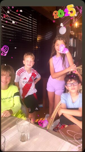 Laura Franco Instagram - Feliz 2025