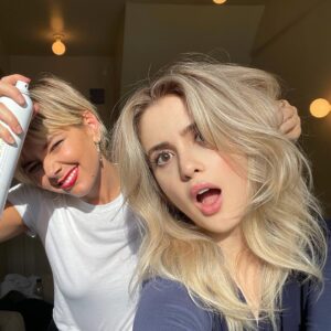 Laura Marano Instagram - Went to Pittsburgh for literally a day just to have @brianacisneros do my hair and it was magical!!!!
