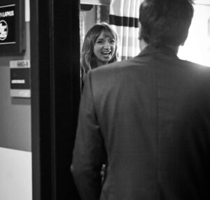 Lauren Lapkus Instagram - 🩷☺️This was a dream!☺️🩷Thanks @jimmyfallon for the fun time @fallontonight!!! ✨☺️✨ @anotherhappydayfilm 

hair: @mandeetauber 🧚
makeup: @ericvosburg 💕