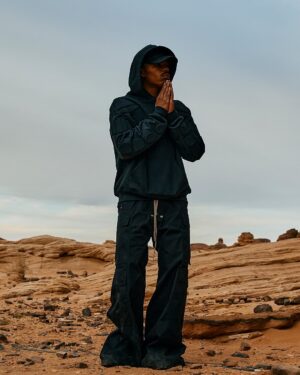 Lauryn Hill Instagram - Happy Birthday to my beloved son Joshua aka YG Marley. Thank God for your life. May He protect and guide you into peace, true wisdom and understanding. May wholeness, and genuine fulfillment be yours and may love surround you always. Give yourself permission to be truly happy, accept no substitute.
Congratulations on another milestone!!! The fact that you’ve gone platinum is a testament to the incredible beauty and importance of this song to so many. Your voice, its beauty and clarity is a vibration of Praise. May God strengthen you, fortify your character and guide your hand as you navigate manhood,fatherhood, and what it means to be an artist. I LOVE YOU ALWAYS!!!
❤️❤️❤️🫶🏾🫶🏾🫶🏾😘😘😘🎂🎈🎉🎊🥳👏🏾