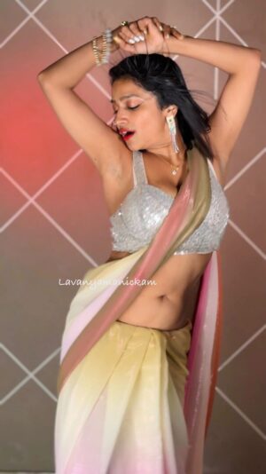 Lavanya Manickam Instagram - Peelings✨…

#lavanyamanickam #trending #reels #trendingreels #instagram #pushpa2 #alluarjun #viral
