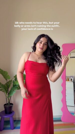 Laxmi Shetty Instagram - 😌😌😌

This stunning dress is from @in.urbansuburban 🥰
.
.
.
.
.
.

#midsizefashion #bodypositivity #midsize #reddress #outfitinspiration #explorepage 

Body positivity, midsize , midsize fashion, outfit inspiration, explore page, red dress, dresses