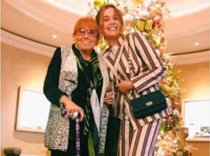 Lea Thompson Instagram - This is a week. Our beloved matriarch Pam had a stroke and passed away a few days later and before we could completely comprehend, the tragedy of the LA fires overwhelmed us.  Today we laid her to rest. My mother-in-law lived with us for the better part of 10 years. We took care of her many heath needs and she listened to our stories. And I will miss her for the rest of my life. She was a survivor of scleroderma, cancer, sepsis, blood clots, heart problems and wounds. But her spirit kept us on our toes. Her humor made her so lovable. As you can see she had a loving family and we are so grateful she got out before LA caught on fire. Mother of my husband. Grandmother to my fierce daughters. I hope you know you left your mark, Pam. You were loved.