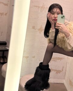 Actress Lee Chae-yeon HD Photos and Wallpapers December 2024