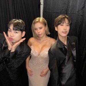 Lee Eun-jae Instagram - MMA 내년엔 무대로 봬여😋
#재쓰비 #2024MMA