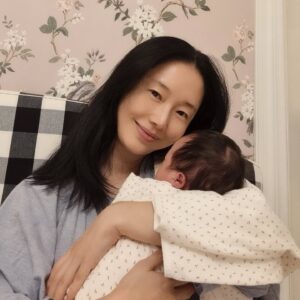 Lee Jung-hyun Instagram - 🫶