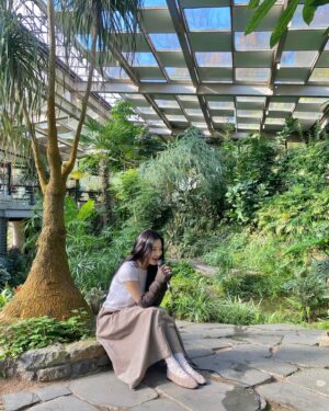 Lee Sae-rom Instagram - 9시에 만나아☀️🧚🏻