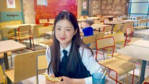 Lee Se-hee Instagram - 조각모음.