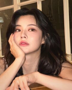 Actress Lee Sun-bin HD Photos and Wallpapers October 2024