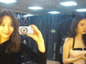Lee Sun-mi Instagram - 시켜줘 명예 JYP