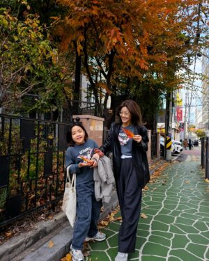 Lee Yoon-ji Instagram - 만추 나의너.#라니지요