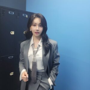 Actress Lee Yu-ri HD Photos and Wallpapers December 2024