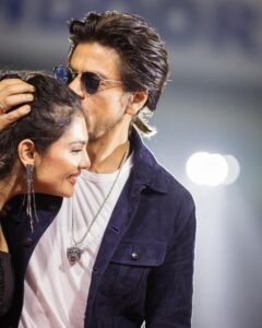 Leher Khan Top 100 Instagram Photos and Posts