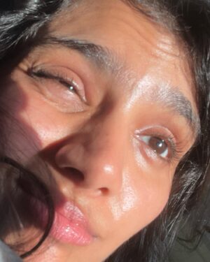 Leher Khan Instagram - ☀️