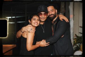 Leher Khan Instagram - My heart feels full 🤍 
Thank you so much 🌸
Nothing much to say, just so much love 🥰
(Missed you @atlee47 sir) 💕