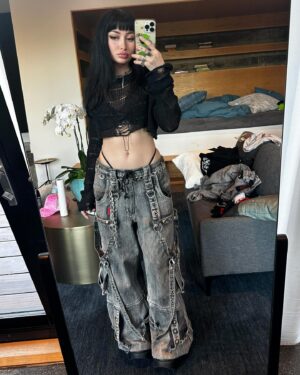Lexi Brumback Instagram - I kno it’s been a while since I posted, so here’s a dump of my life lately :) I have taken so many pics/vids that I haven’t posted yet so it’ll be a 2 part dumpy and I’ll prob post the other one tmrw. I love my friends and I love life rn. Feeling #blessed 💖