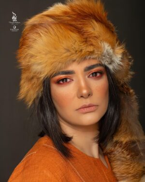 Linda Kiani Instagram - جزییات زندگی روزمره‌ات را بنویس و برایم بفرست.
دوست دارم آنهارا بدانم
حتی بی اهمیت‌ترینشان را…