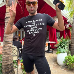 Lisa Rinna Instagram - 🌴🌈🏖️☀️👙🍔