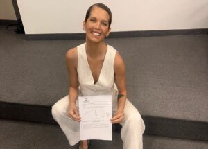 Liz Solari Instagram - Se proclamó la Declaración de Buenos Aires sobre la Personalidad Jurídica de los Animales No Humanos. 📣🙌❤️🐾

Este trabajo conjunto entre la ONG SINTIENTES y la Universidad Nacional de Lomas de Zamora logró la aprobación de una declaración académica e histórica para los animales en América Latina. 

Este documento se alinea con la Declaración de Cambridge (Reino Unido, 2012) y la Declaración de Toulon, (Francia, 2019), las cuales sostienen que, según el rigor científico, los animales son seres conscientes y merecen un estatus jurídico que refleje esta realidad.

Agradecemos a las autoridades de la Universidad, a los jueces, docentes, especialistas y a las ONG que estuvieron presentes en este momento histórico. 🙏

Y agradecemos especialmente el apoyo y la presencia del Dr. Philip Low, neurocientífico y autor de la Declaración de Cambridge.

📝 Podés leer la Declaración de Buenos Aires en nuestra WEB sintientes.org

✍️ Además, te invitamos a firmar y compartir la petición de #LeySintientes en change.org/leysintientes para que los animales sean declarados sintientes y sujeto de derecho en Argentina.

#DeclaracionDeBuenosAires #UNLZ #DerechosAnimales #SintienciaAnimal

.

The Buenos Aires Declaration on the Legal Personality of Non-Human Animals was proclaimed. 📣🙌❤️🐾

This joint effort between the NGO SINTIENTES and the National University of Lomas de Zamora achieved the approval of an academic and historical declaration for animals in Latin America.

This document aligns with the Cambridge Declaration (United Kingdom, 2012) and the Toulon Declaration (France, 2019), which affirm, based on scientific rigor, that animals are sentient beings and deserve a legal status that reflects this reality.

We thank the neuroscientist and the Cambridge Declaration author, Dr. Philip Low for his presence and support.

📝 You can read the Buenos Aires Declaration at sintientes.org

✍️ We also invite you to sign and share the #SentientLaw petition on change.org/leysintientes so that animals are declared sentient beings and subjects to law in Argentina.

#BuenosAiresDeclaration #AnimalRights #AnimalSentience