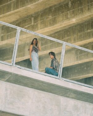 Liza Soberano Instagram - Had so much fun working on this, Long Showers out now! @bbrightvc @88rising