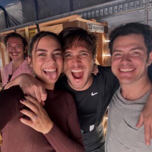 Lorenza Izzo Instagram - And that’s a wrap on El 🐈‍⬛ !! Tremendazo crew y elenco ❤️ hermoso 🇲🇽