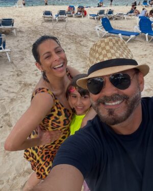 Lourdes Stephen Instagram - Qué manera de empezar el #2025 🙌🏼 #graciasDios #republicadominicana 🇩🇴