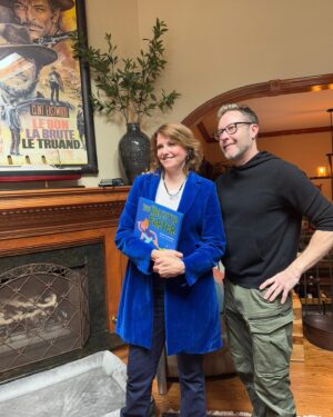 Lucy Lawless Instagram - Chatted with Michael Rosenbaum on his podcast @insideofyoupodcast and all I got was a his book about farts. Thanks Michael 😂
Lovely fella. Podcast episode will be out in January. 

#NeverLookAway
