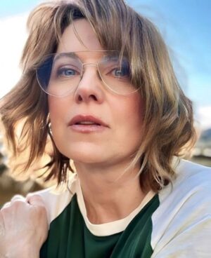 Lucy Lawless Instagram - TOMORROW!! NEVER LOOK AWAY arrives in UK cinemas for a one-night-only special screening 2 December

#NeverLookAway 

🎬 Where to watch 🎬
@thelight_addlestone, @thelight_banbury, @lightcinema_bolton, @lightcinema_bradford, @lightcinema_cambridge, @lightcinema_newbrighton, @thelight_redhill, @thelight_sheffield, @thelight_sittingbourne, @thelightstockport, @thelight_walsall, @lightcinema_wisbech, and @CornExchangeWallingford