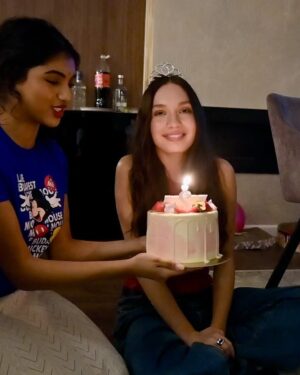 Maddie Ziegler Instagram - sweetest 22nd 🎂💘💘