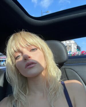 Madeline Brewer Instagram - blonde ambition 

hair @dayaruci 
makeup @ginakanemakeup 
threads @jw_anderson 

thank you @jonathan.anderson @isa_mascarenas @alex.schack