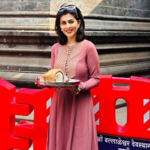 Actress Madhavi Nimkar HD Photos and Wallpapers January 2025