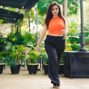 Actress Madirakshi Mundle HD Photos and Wallpapers December 2024