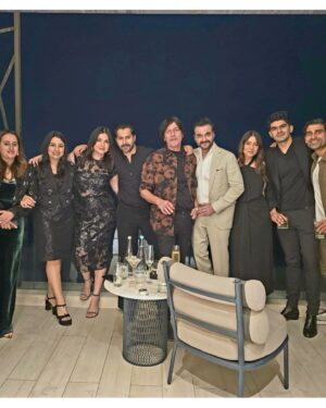 Maheep Kapoor Instagram - 1/1/25✨✨✨💝