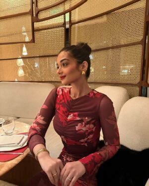 Malak Ahmed Zaher Instagram - The attaraction between the color red and me!! ❤️‍🔥