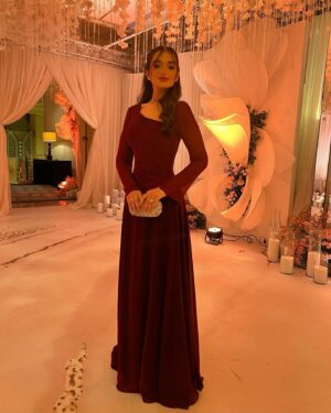 Malak Ahmed Zaher Instagram - SherifXNour🤵🏻👰🏼‍♀️✨

Stylist @sandragamil1 
Dress @manarmagdycouture 
MUA @duhamukhtar 
Hair @ebram_girgs 
Jewelry @iramjewelry_