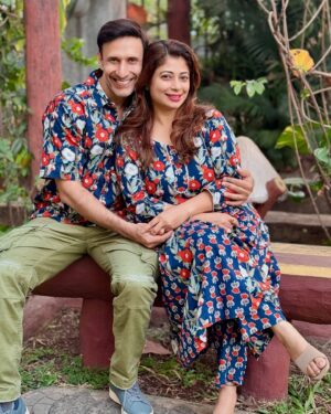 Malini Kapoor Instagram - Twinning in @erisha_brand ❤️💙