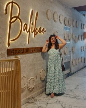 Malini Kapoor Instagram - #familytime ❤️💓🪁
.
.
.
Family lunches are the best !
We chill
We talk 
We eat 
We drink and we 
Be Merry 🤩☺️💃
.
.
This time we chose @baliboo.official and explored new dishes to tickle our taste buds ❤️.
.
And we had a wonderful time ❤️
.
.
.
#familytime #famliy #time #lunch #chilling #instagood #foodies #gratitude #always