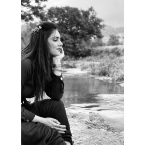 Mallika Singh Instagram - and the scent of those blooming flowers and crushed grasses, we together stepped on now leaving us behind🖤
 As if time is hunting the whole of us 
ALL AT ONCE AND FOREVER 🙌🏻