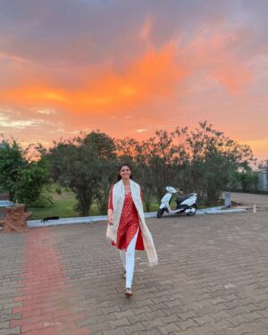 Manasa Varanasi Instagram - Shades of Sathya 🪈

#shades #sathya #devakinandanavasudeva
