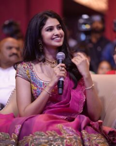 Actress Manasa Varanasi HD Photos and Wallpapers November 2024