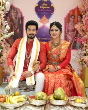 Manjula Paritala Instagram - #Marriage is a life long journey that thrives on love, trust, respect, communication, commitment, patience and companionship ❤️💞🧿
#jewellery @goyazsilverjewellery