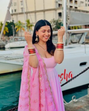 Mannara Instagram - Sharing a few stills from the final shot! Rarely do music videos offer such a scope to perform as an actor, and Tera Kasoor is truly special for that. Thank you to the wonderful team and @tseries.official for the love, support, and this beautiful opportunity!
And to my ‘Tribe’ for showering me with love n complimenting my craft