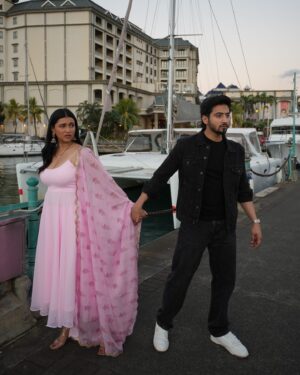Mannara Instagram - Sharing a few stills from the final shot! Rarely do music videos offer such a scope to perform as an actor, and Tera Kasoor is truly special for that. Thank you to the wonderful team and @tseries.official for the love, support, and this beautiful opportunity!
And to my ‘Tribe’ for showering me with love n complimenting my craft