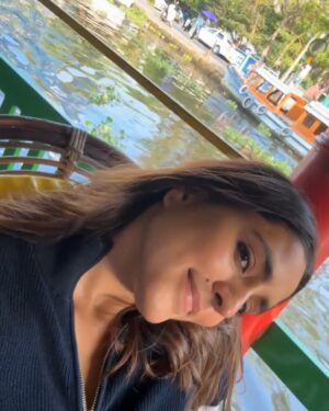Mansi Taxak Instagram - The most chaotic yet calm 2024, adios✨✨❤️

#instagood #instagram #instadaily #2024bye #welcoming2025 #explore #explorepage #trending