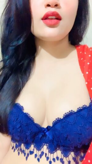 Manvi Chugh Instagram - Hello 🌺🙈