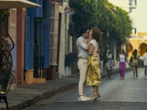 Marcela Carvajal Instagram - Recuerdos del equipo maravilloso que hizo posible #perfilfalso2 #fakeprofile2 .  Sobre todo mi jefa de belleza!! Mi querida  @anajaureguidesign.  Aqui con mi compañero @davidpalacio91 Pronto en @netflix @netflixcolombia.  Desde el 8 de Enero!! Coming soon 8th of January