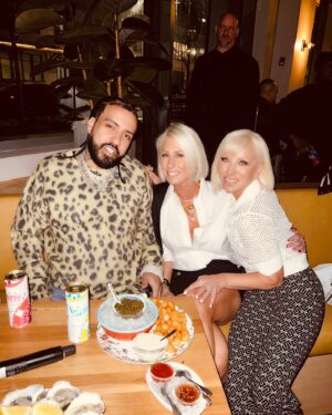 Margaret Josephs Instagram - Happiest  Birthday to my Lexi! You are an angel on this earth, brilliant, beautiful , funny, talented a wonderful mother , friend , daughter , sister (to me ) , wife, nurturer to all . It makes perfect sense you were born on Christmas Day because you are a gift to all!!
I love you more than words can ever say 🎉🎂🎄🎁👑❤️#happybirthday #merrychristmas