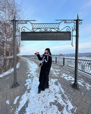 Marina Aleksandrova Instagram - Всегда иду своей дорогой😉
