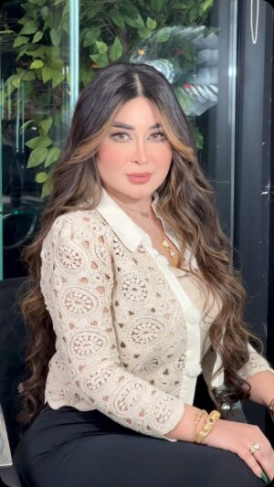 Marina Alobaidi Instagram - 🧁🍰✨☀️ مساكم كيك يا كب كيك انتو
.
.
Hair by 💇🏻‍♀️ @manar.zaour 
Simple makeup 💄 by : @dho_makeup.24 
.
.
#مارينا_العبيدي #missarabworld2021🇮🇶 #iraq #dubai #fyp #luxurylifestyle #luxury #explorepage #explorar #fashionstyle #hairfashion #makeuplover #makeup #hairgoals